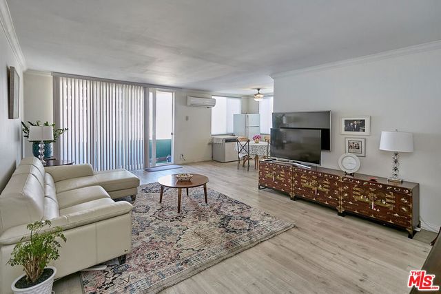 514 S Harvard Boulevard 306, Los Angeles, CA 90020