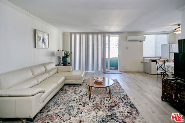 514 S Harvard Boulevard 306, Los Angeles, CA 90020