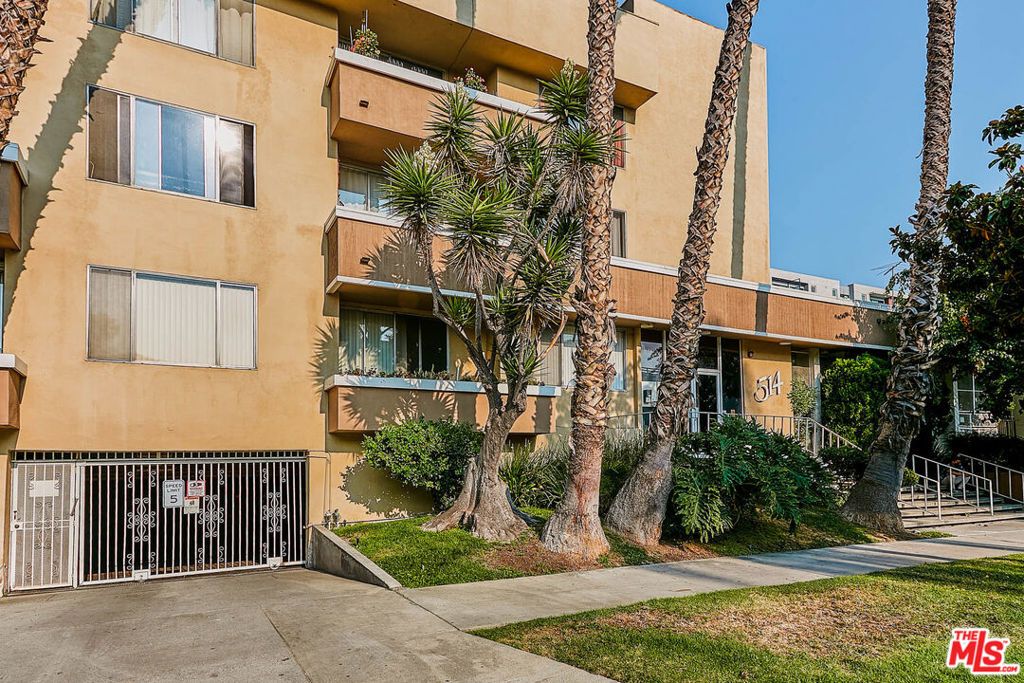 514 S Harvard Boulevard 306, Los Angeles, CA 90020