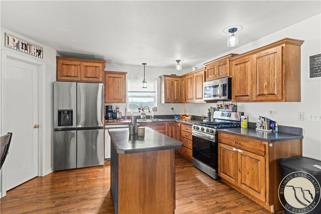 7906 Monad ROAD, Billings, MT 59106