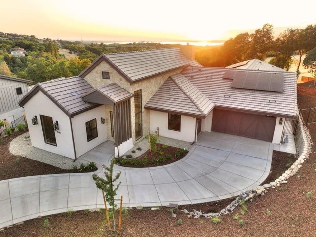 4940 Greyson Creek Dr, El Dorado Hills, CA 95762