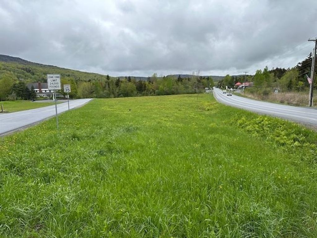 309 VT Route 100, Dover, VT 05356