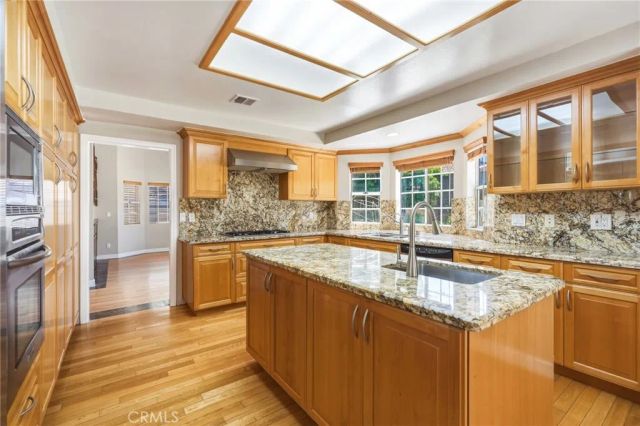 23922 Eagle Mountain, West Hills, CA 91304