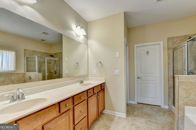 7911 Brass Lantern Drive, Flowery Branch, GA 30542