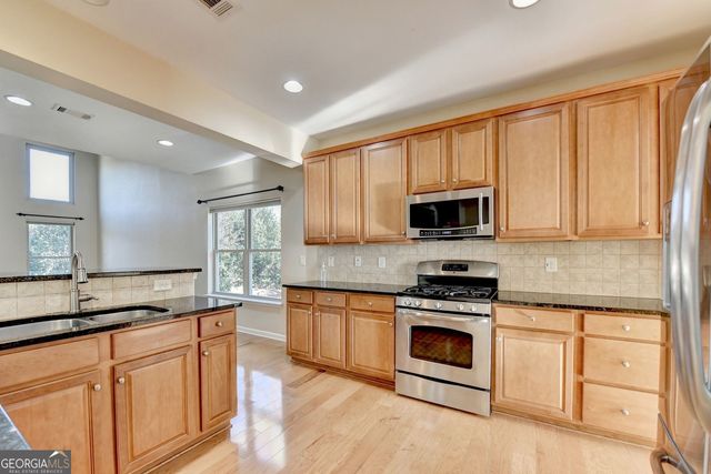 7911 Brass Lantern Drive, Flowery Branch, GA 30542