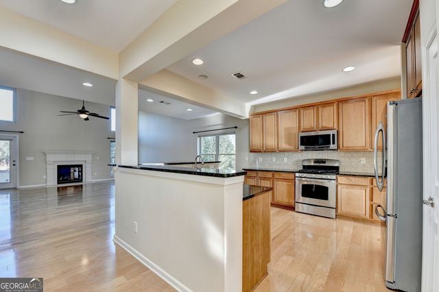 7911 Brass Lantern Drive, Flowery Branch, GA 30542