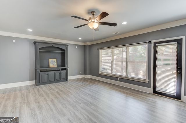 5885 Vista Brook Drive, Suwanee, GA 30024