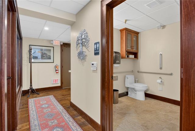 750 Washington Rd Units 12,13,14, Mt Lebanon, PA 15228