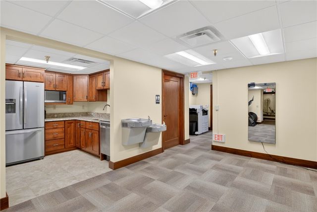 750 Washington Rd Units 12,13,14, Mt Lebanon, PA 15228