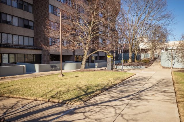 750 Washington Rd Units 12,13,14, Mt Lebanon, PA 15228