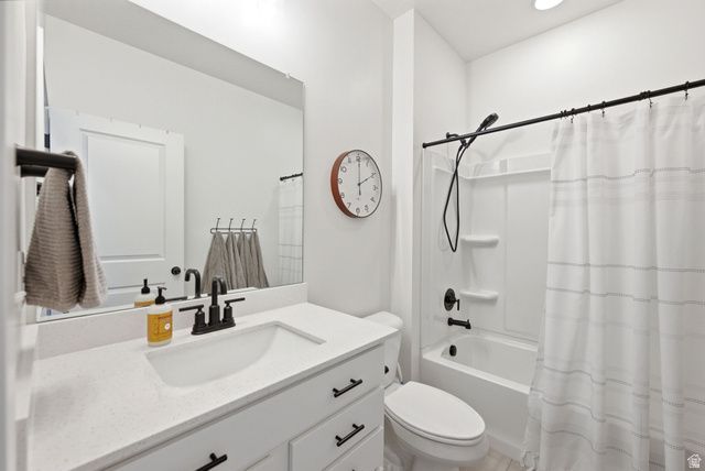 163 N WOODRUN WAY, Saratoga Springs, UT 84045