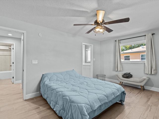 2573 REDWOOD CIRCLE, Clearwater, FL 33763