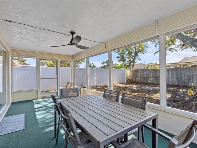 2573 REDWOOD CIRCLE, Clearwater, FL 33763