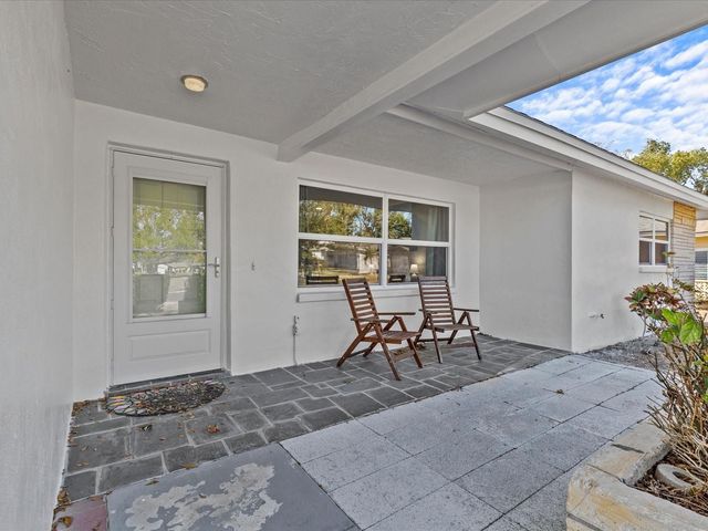 2573 REDWOOD CIRCLE, Clearwater, FL 33763