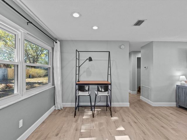 2573 REDWOOD CIRCLE, Clearwater, FL 33763