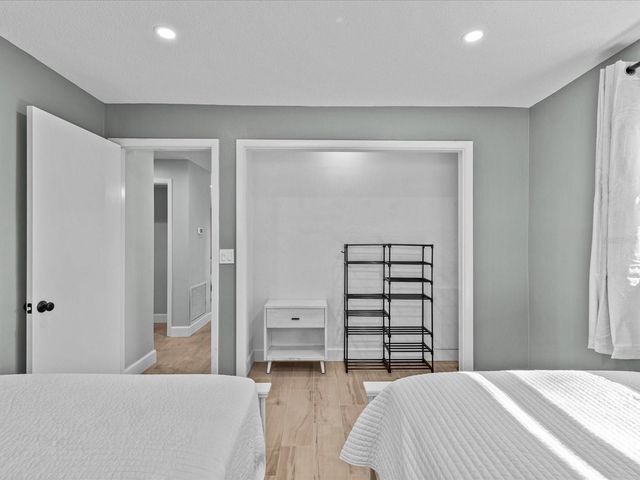 2573 REDWOOD CIRCLE, Clearwater, FL 33763