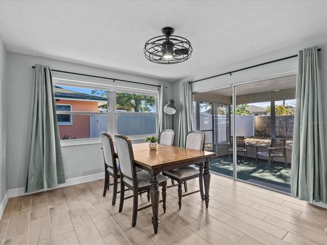 2573 REDWOOD CIRCLE, Clearwater, FL 33763