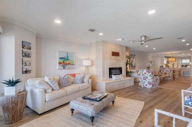 2509 Diagonal 8, Horseshoe Bay, TX 78657