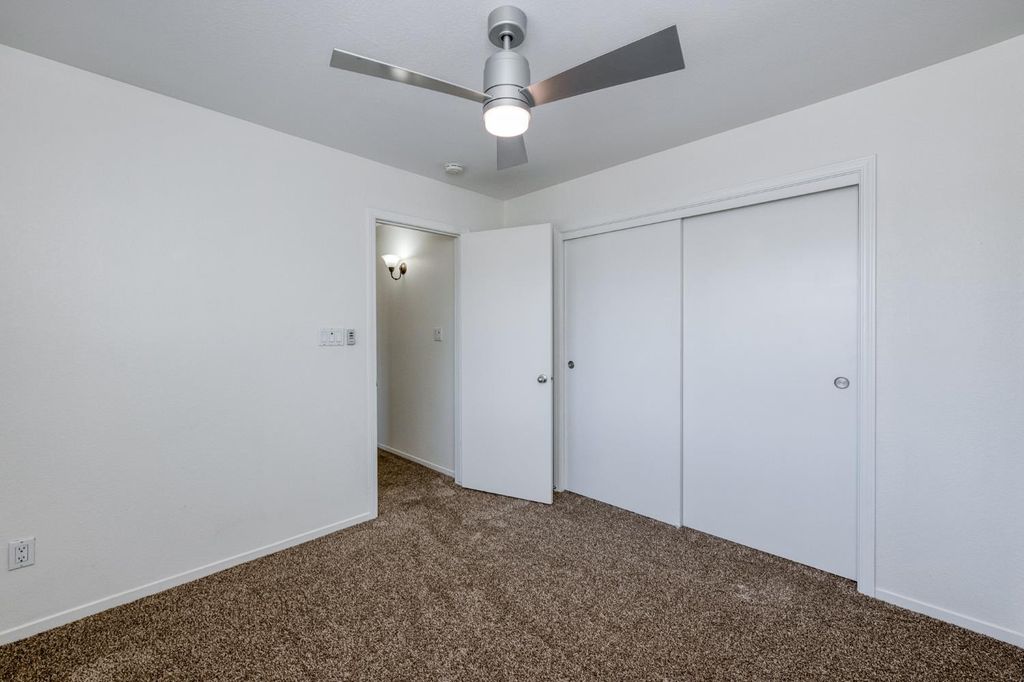 Image 23 of property listing at 2078 E Pinedale Avenue, Fresno, CA 93720