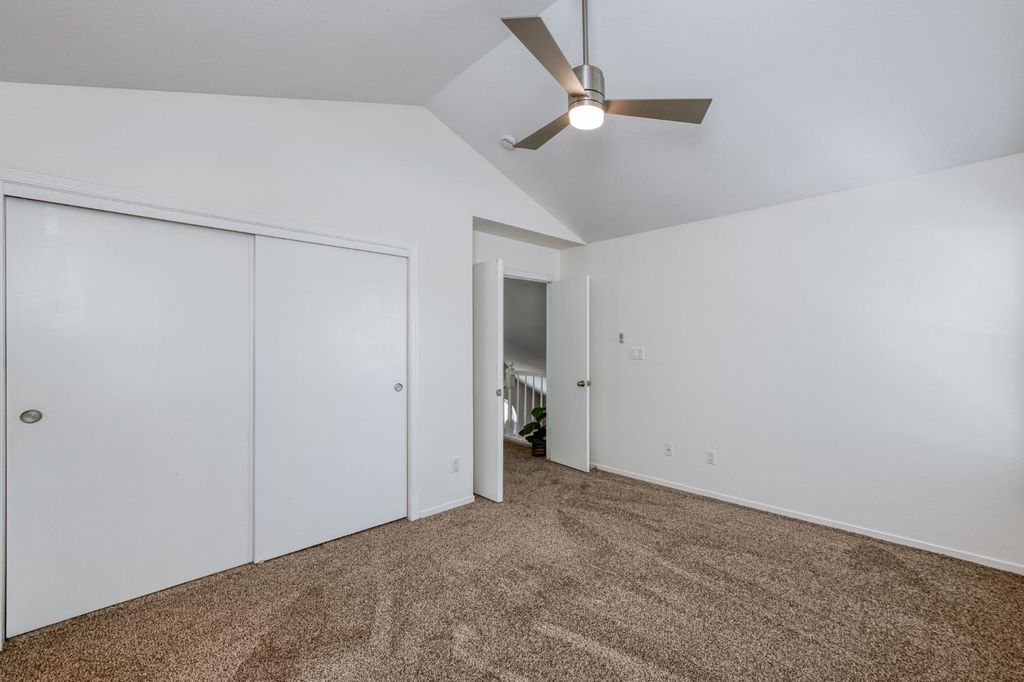 Image 25 of property listing at 2078 E Pinedale Avenue, Fresno, CA 93720