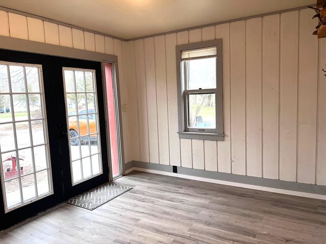 1502 S M-52 Highway, Owosso Twp, MI 48867