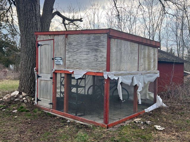 1502 S M-52 Highway, Owosso Twp, MI 48867