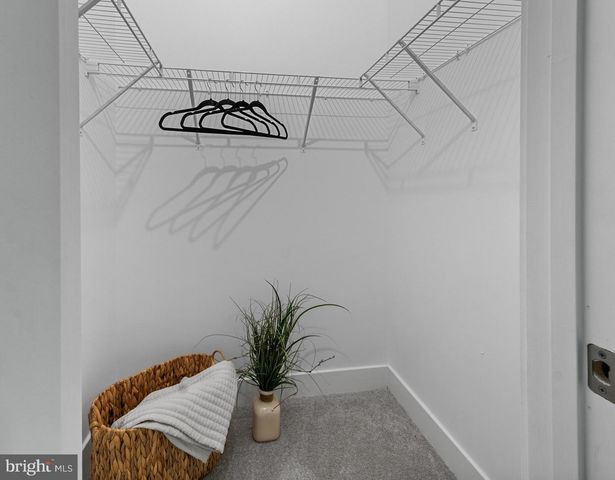 484 LAKE DR, Lusby, MD 20657