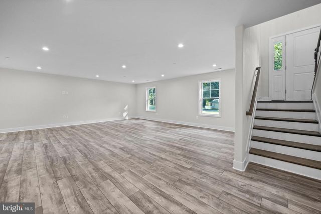 484 LAKE DR, Lusby, MD 20657