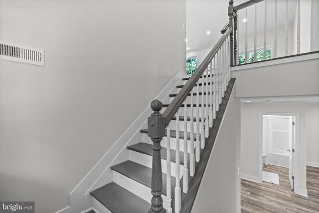 484 LAKE DR, Lusby, MD 20657