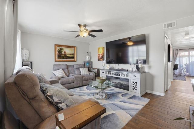 868 TOWN CIRCLE 123, Maitland, FL 32751