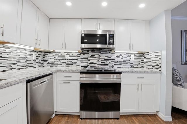 868 TOWN CIRCLE 123, Maitland, FL 32751