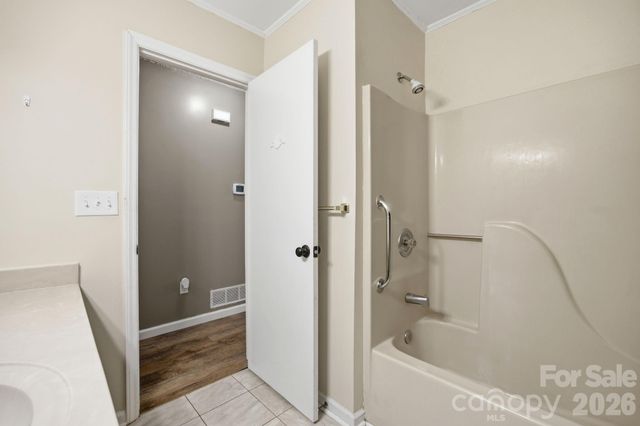 307 Westforest Lane, Asheville, NC 28806