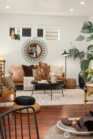 2422 NE Keystone Court, Issaquah, WA 98029