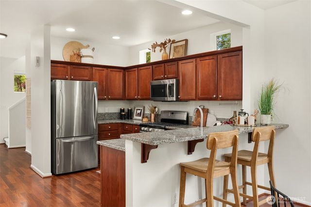 2422 NE Keystone Court, Issaquah, WA 98029