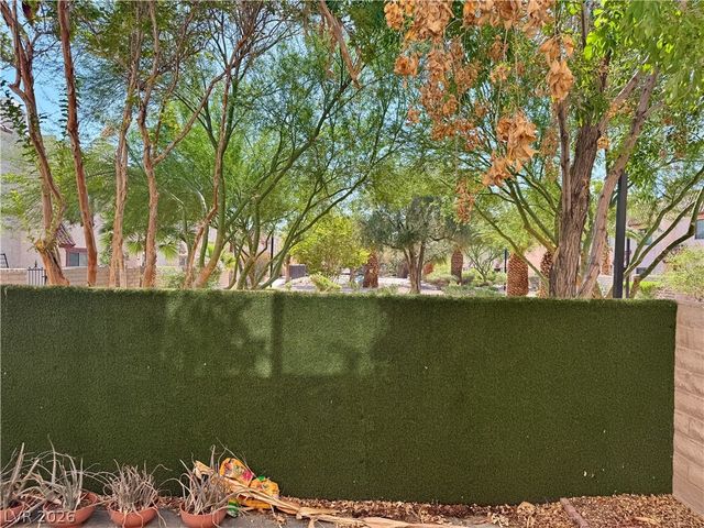 5474 South Maryland Parkway, Las Vegas, NV 89119