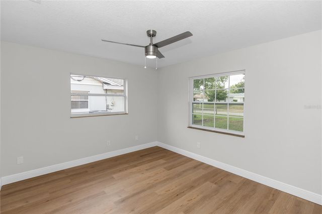 4992 E WIND STREET, Orlando, FL 32812
