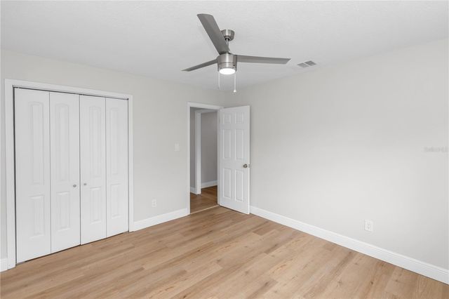 4992 E WIND STREET, Orlando, FL 32812