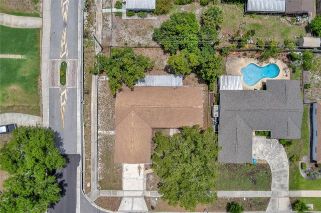 4992 E WIND STREET, Orlando, FL 32812