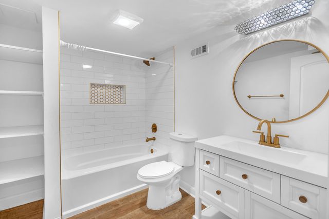 314 Belmont Place, Munster, IN 46321