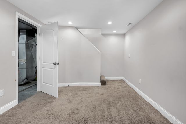 314 Belmont Place, Munster, IN 46321