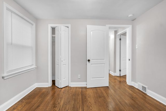 314 Belmont Place, Munster, IN 46321