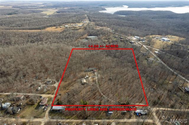 211 Whispering Hills Lane, Wappapello, MO 63966