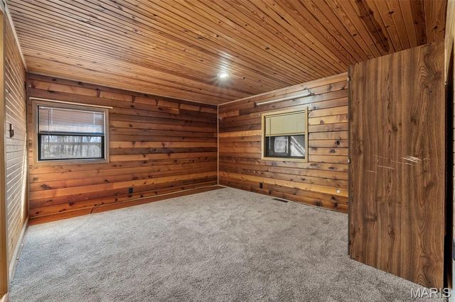 211 Whispering Hills Lane, Wappapello, MO 63966