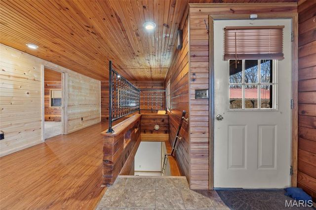 211 Whispering Hills Lane, Wappapello, MO 63966