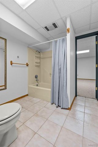 211 Whispering Hills Lane, Wappapello, MO 63966