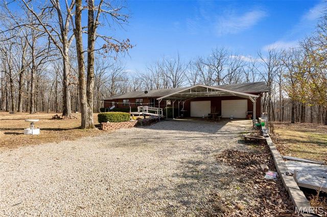 211 Whispering Hills Lane, Wappapello, MO 63966
