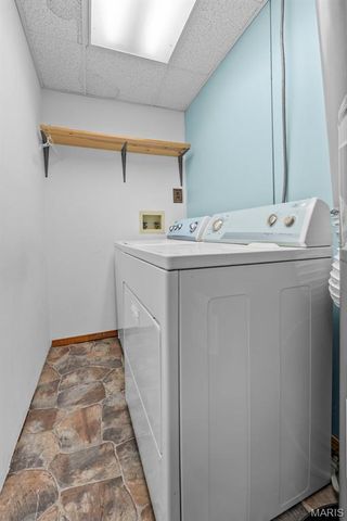 211 Whispering Hills Lane, Wappapello, MO 63966