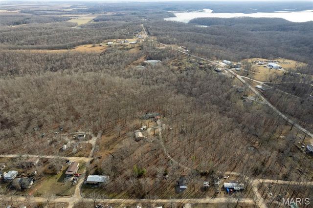 211 Whispering Hills Lane, Wappapello, MO 63966