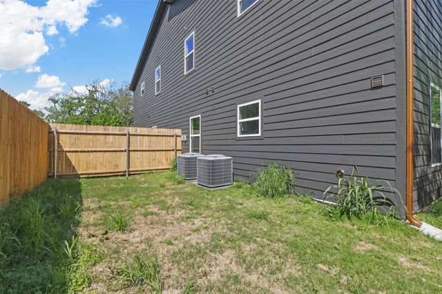 3507 Marshall Street C, Greenville, TX 75401