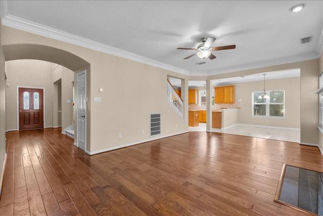 402 Starleaf Lane, Pearland, TX 77584